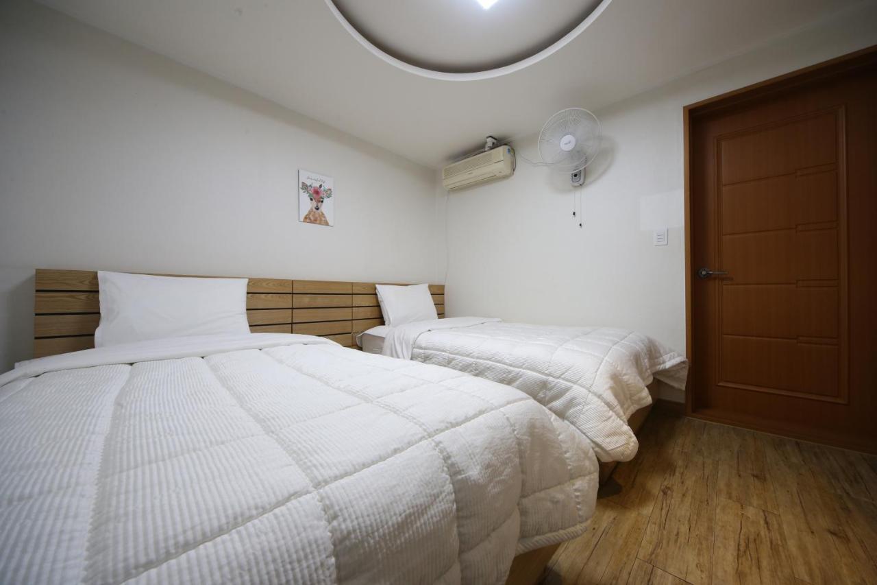 Uh Suite Gyeongju Exterior foto