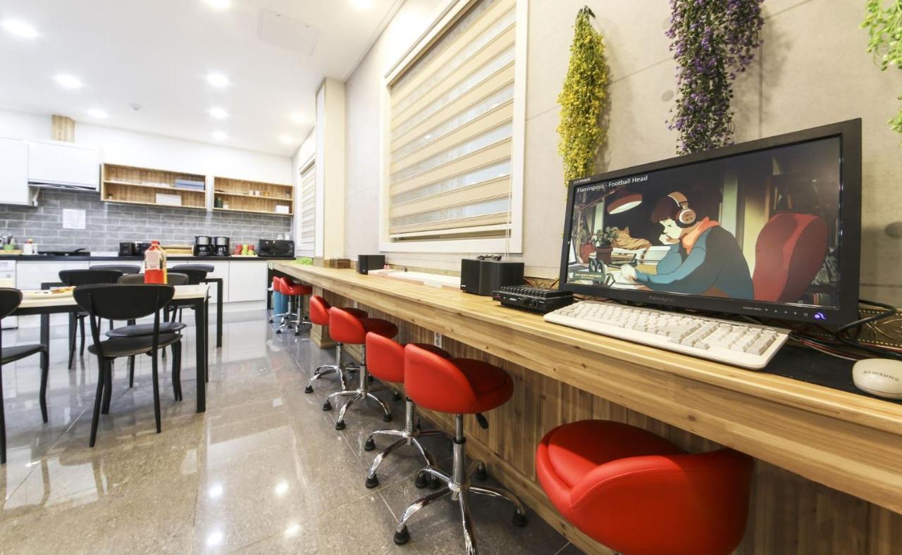 Uh Suite Gyeongju Exterior foto