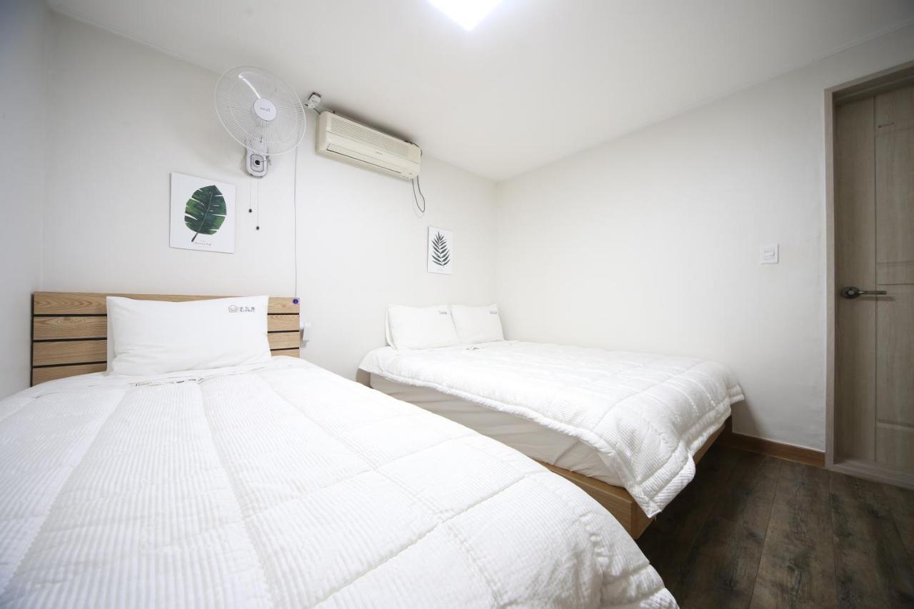 Uh Suite Gyeongju Exterior foto